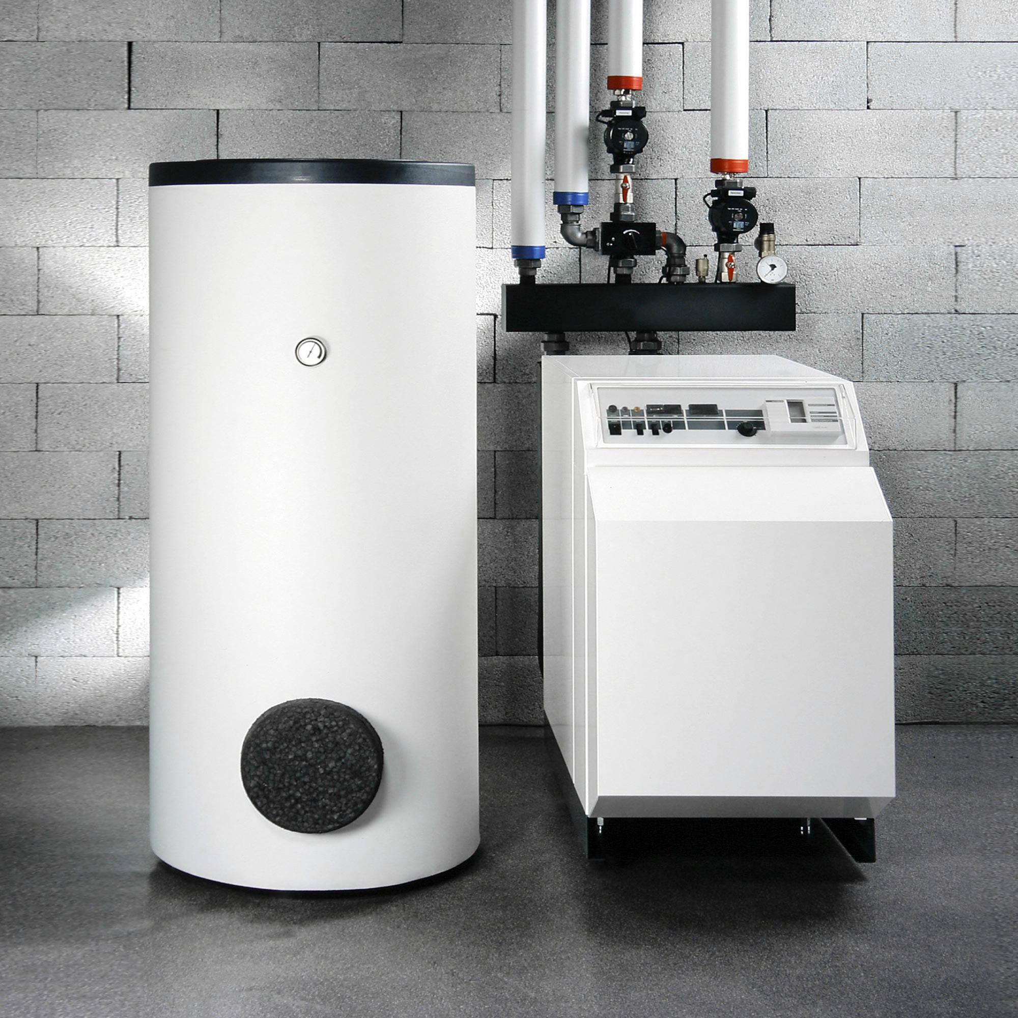 zasilacz-awaryjny-kemot-prosinus-2000-24-lfp4-przetwornica-z-czystym-przebiegiem-sinusoidalnym-i-funkcja-ladowania-24v-230v-2000va-1400w-baeeb0eb54404490a89886dc9778bc4c-a10de4fb.jpg
