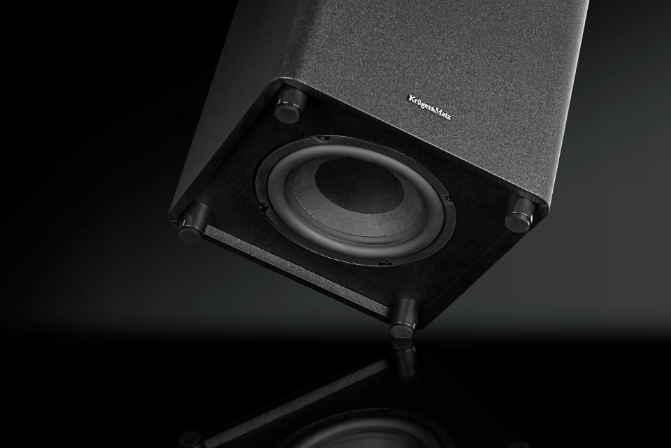 Soundbar z aktywnym subwooferem Soundbar z aktywnym subwooferem