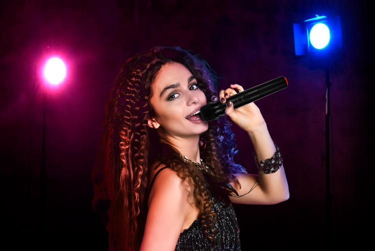 Głośnik bezprzewodowy do karaoke Głośnik bezprzewodowy do karaoke