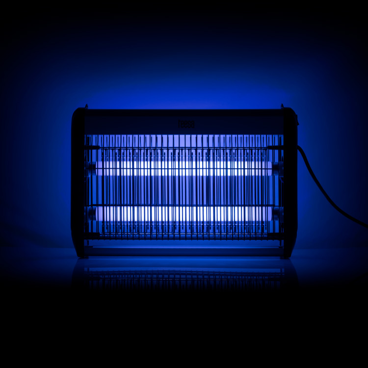 Efikasna insekticidna lampa