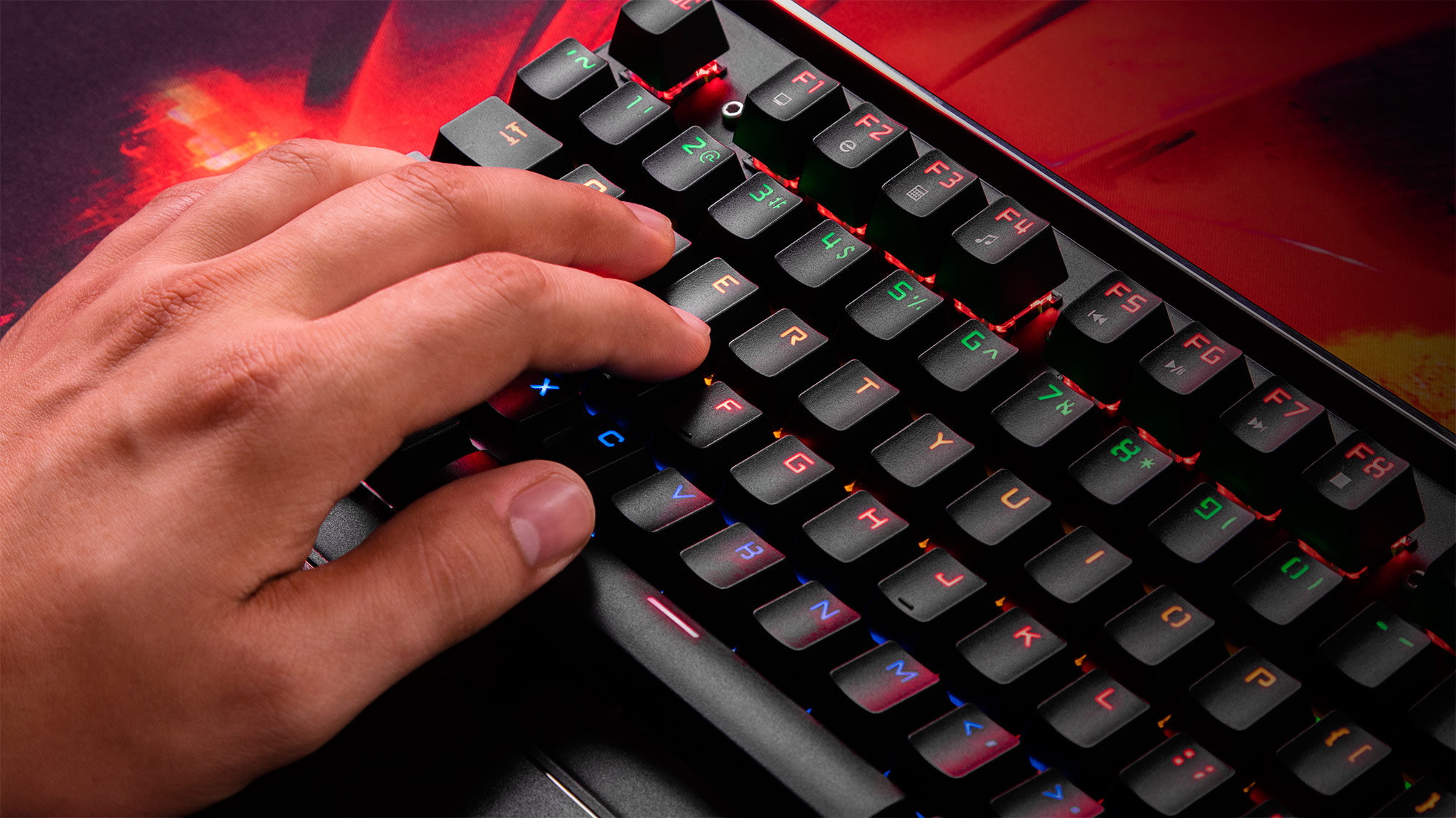 Nie pozwól, by Twoją rozgrywkę zakłóciła blokada podczas używania kombinacji klawiszy! Klawiatura Warrior GK-100 została wyposażona w technologię anti-ghosting, która zwiększa liczbę wykrywanych klawiszy zapewniając lepsze kontrolowanie przebiegu gry.    