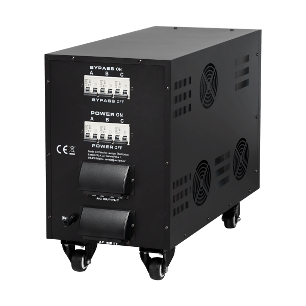 Automatyczny trójfazowy stabilizator napięcia KEMOT PROavr-45k