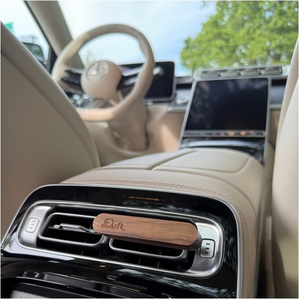 Zapach do samochodu DUFT Tobacco&Vanilia – drewniany dyfuzor na kratkę +2 wkłady